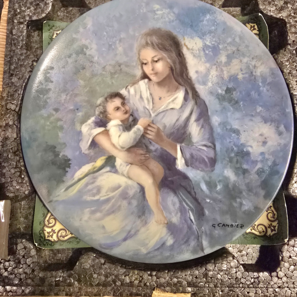 Decorative Plate with Mother and Child Artwork